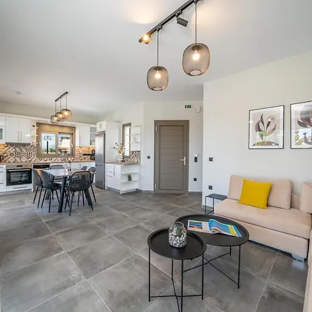 Marianna - Thea - Villa Argostolion