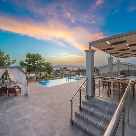 Marianna - Thea - Villa Argostolion